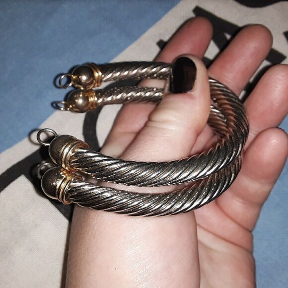 Two matching gold and silver twisted cuff bracelet - Picture 4 of 4